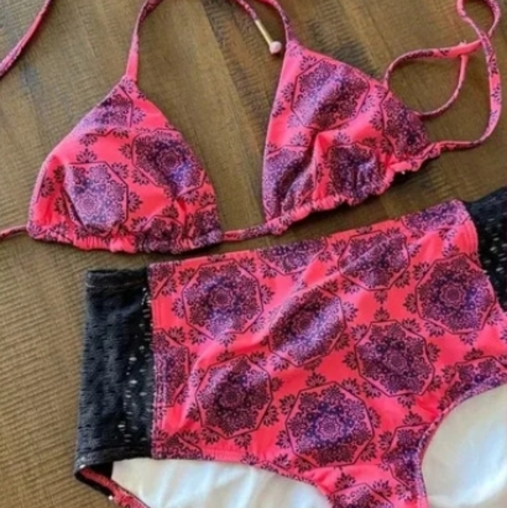 Swimming bikini